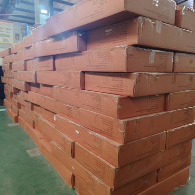 Công việc nặng bốn bánh lưới kim loại vườn xe - hoàn hảo cho các nhiệm vụ ngoài trời